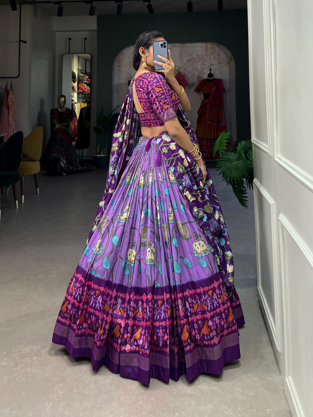 Chaniya Choli Foe Festival Lehenga Choli With Beautiful Zari Work