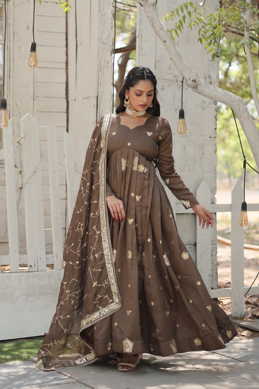 Designer Wedding Wear Anarkali Gown Indian Festival Dress Full Stitched Gown